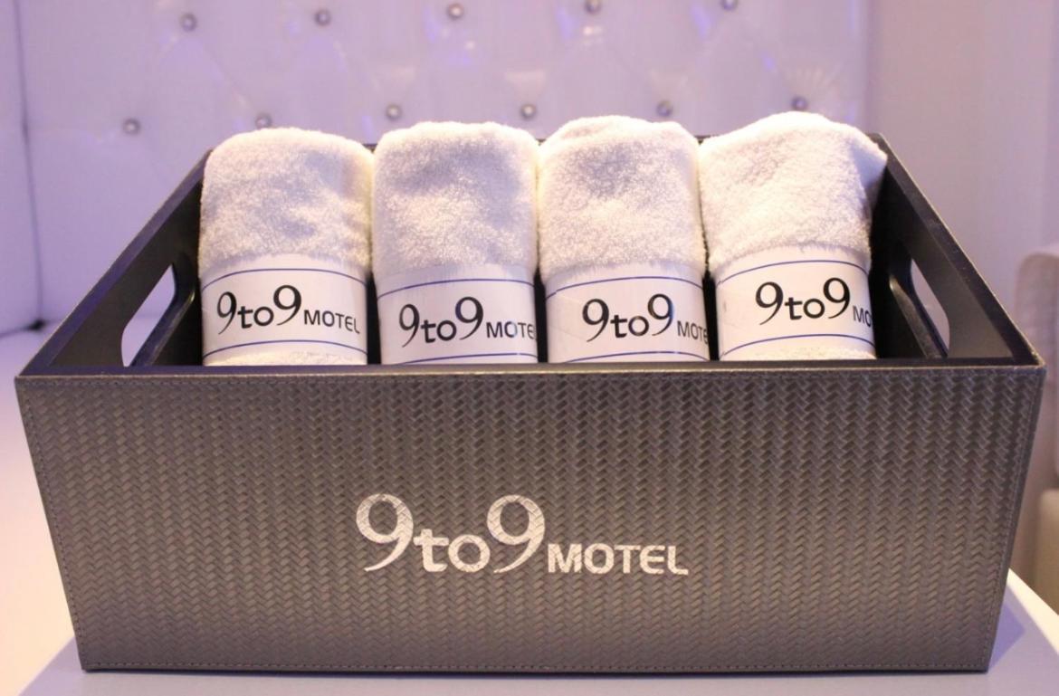 9 To 9 Motel Gimhae Εξωτερικό φωτογραφία